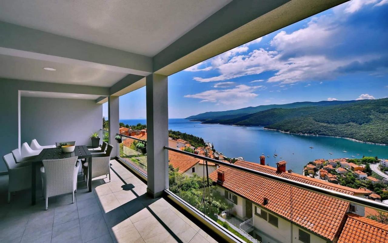 Apartment Vanilla I With Beautiful Seaview Rabac Exterior foto