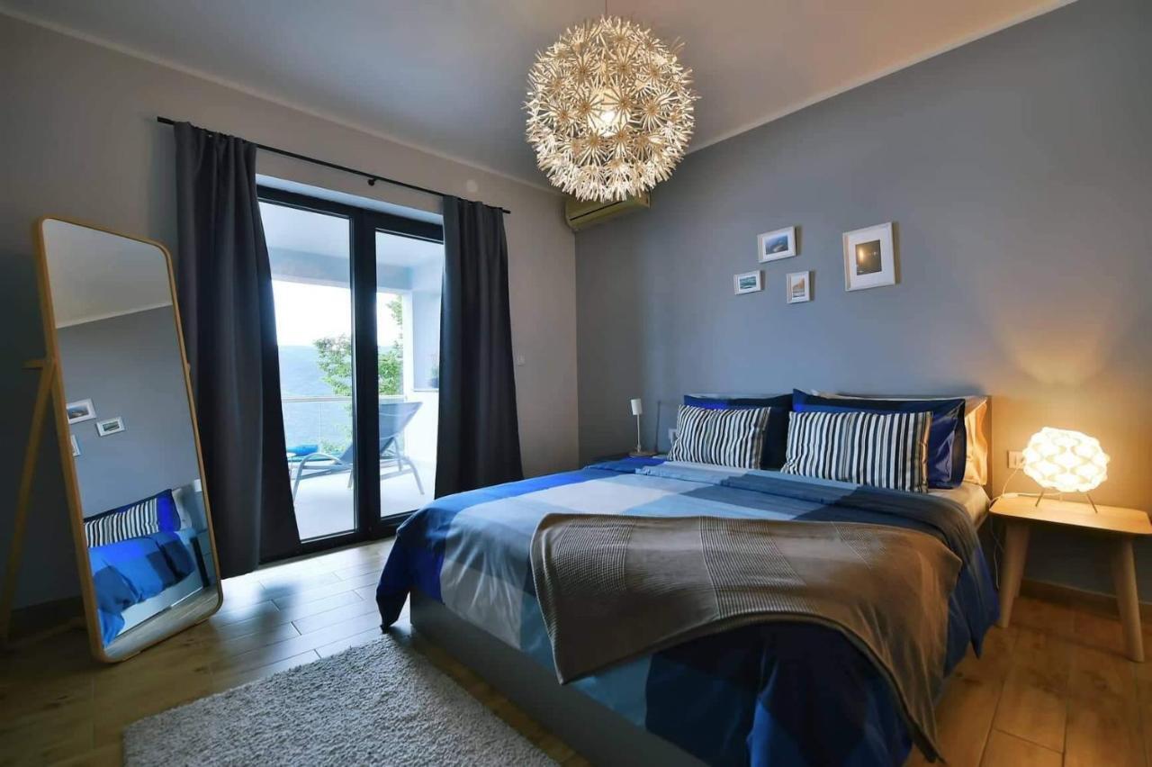 Apartment Vanilla I With Beautiful Seaview Rabac Exterior foto